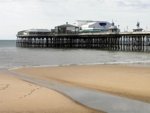 Hotel The Pembroke à Blackpool Extérieur photo